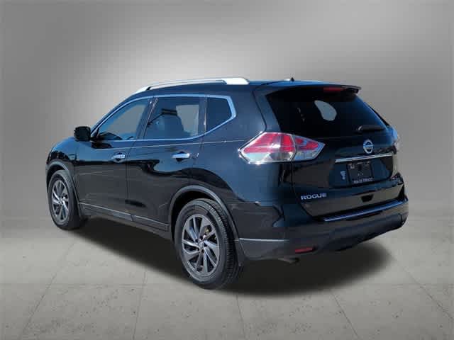 2016 Nissan Rogue SL 4