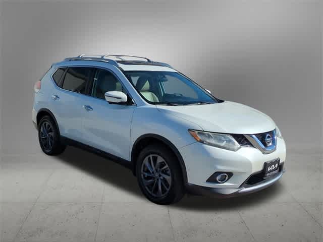 2016 Nissan Rogue SL 8