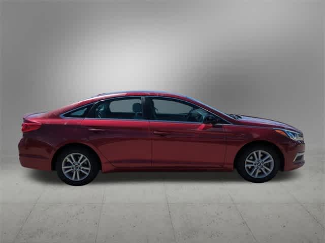 2015 Hyundai Sonata 2.4L SE 7