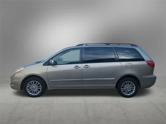 2008 Toyota Sienna XLE Ltd 3