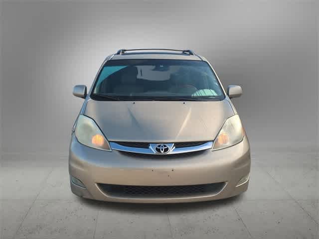 2008 Toyota Sienna XLE Ltd 9