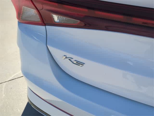 2022 Kia K5 GT-Line 11