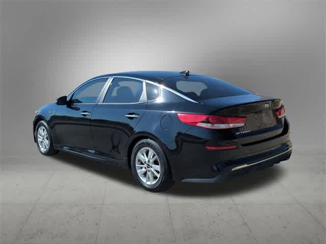 2019 Kia Optima LX 4