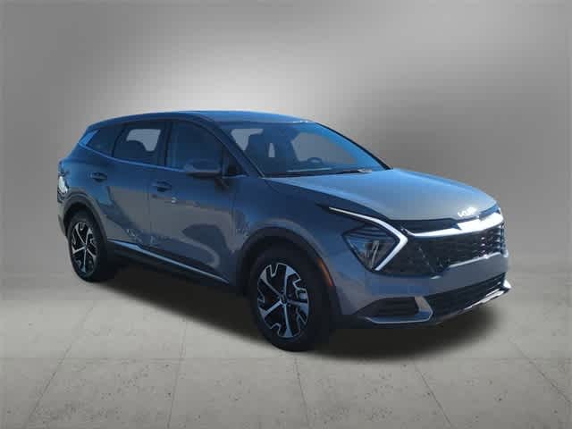 2024 Kia Sportage EX 8