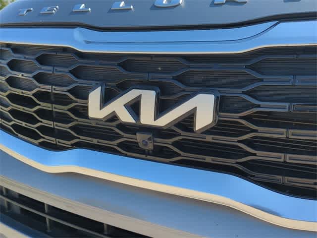 2022 Kia Telluride SX 11