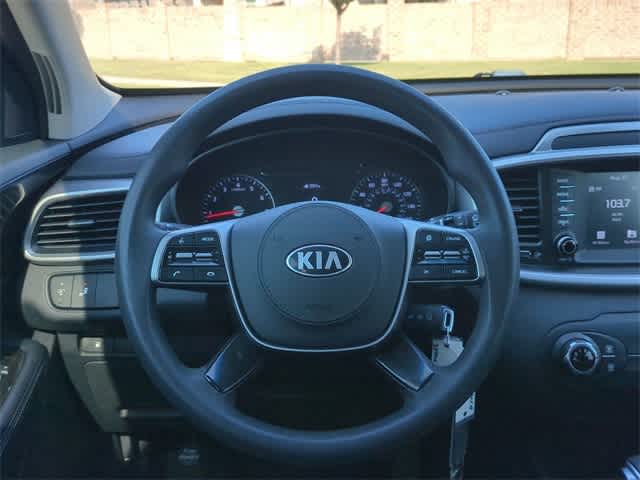 2019 Kia Sorento LX 21