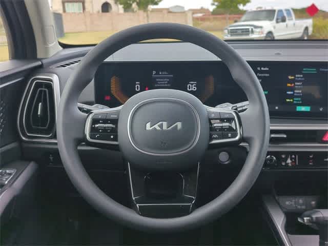 2024 Kia Sorento LX 21