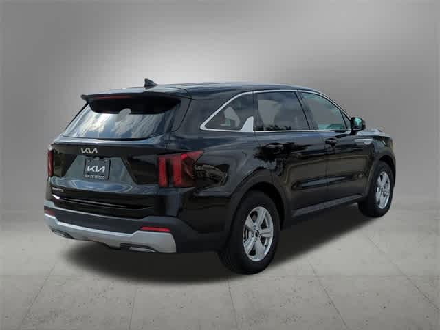 2024 Kia Sorento LX 6