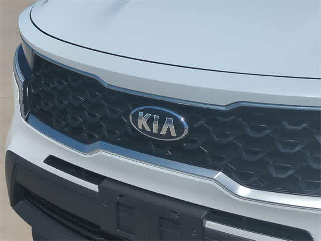 2021 Kia Sorento LX 11