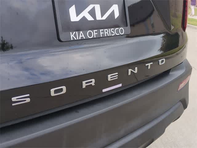 2022 Kia Sorento LX 11