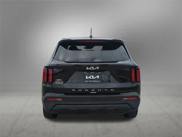 2022 Kia Sorento LX 5