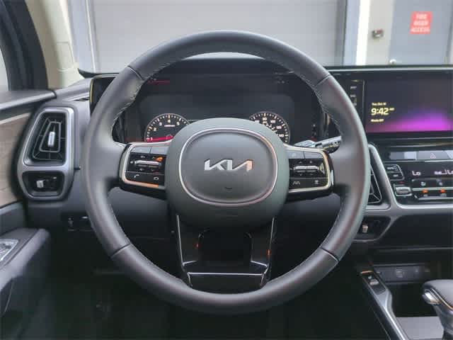 2023 Kia Sorento EX 22