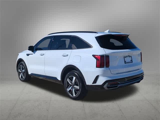 2023 Kia Sorento S 4