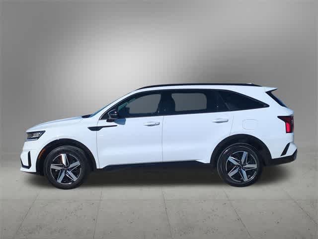 2023 Kia Sorento S 3