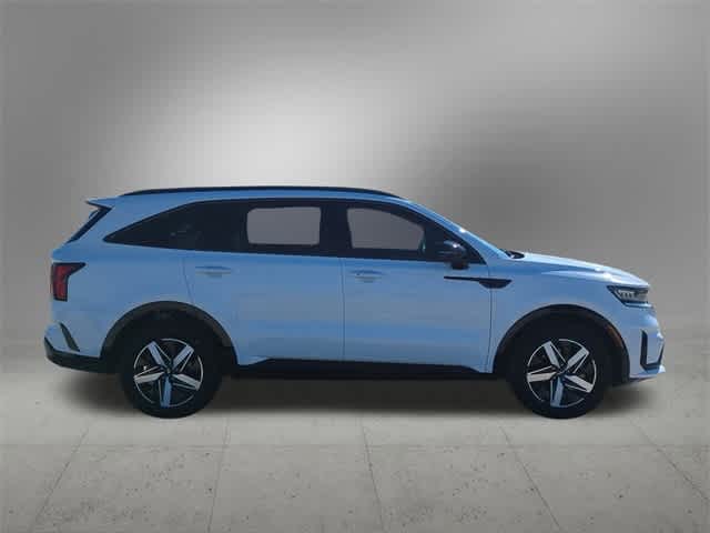 2023 Kia Sorento S 7