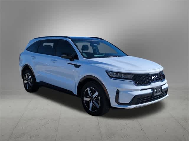 2023 Kia Sorento S 8