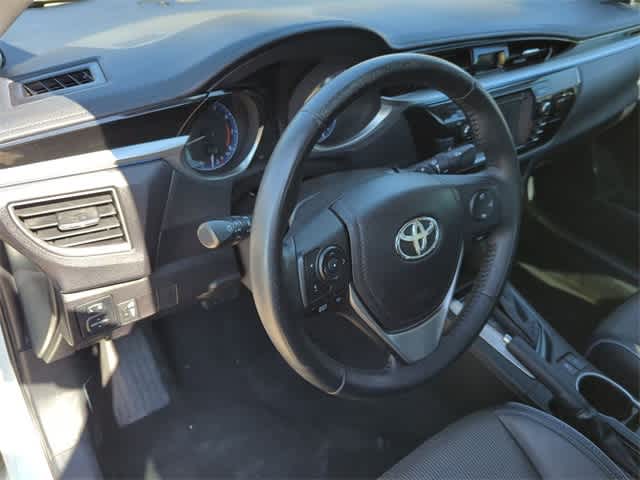 2014 Toyota Corolla S 2