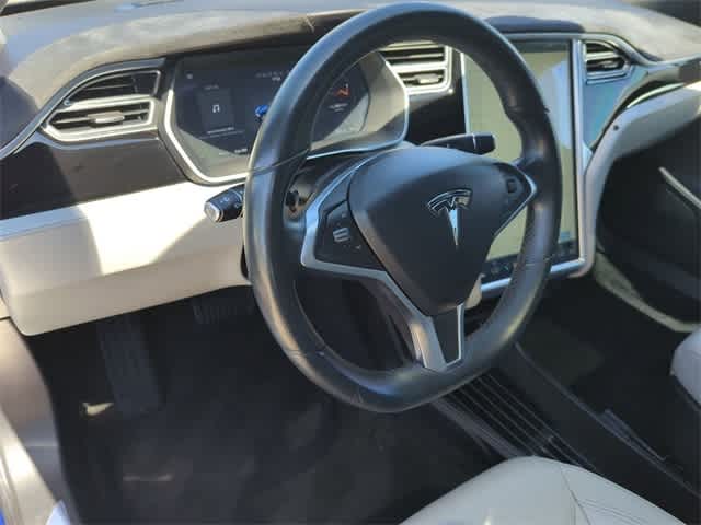 2015 Tesla Model S 70 2
