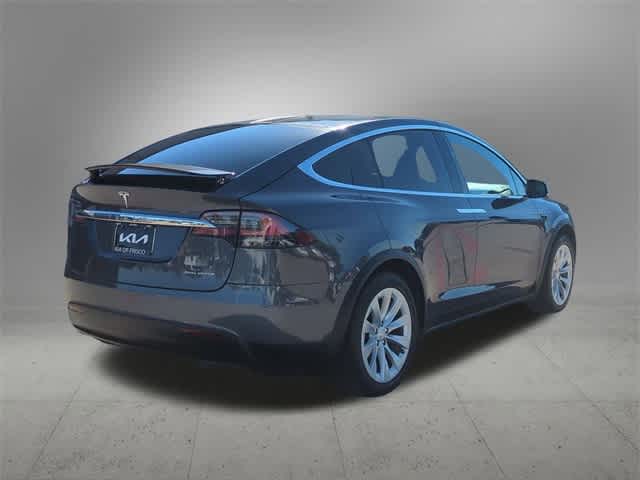 2019 Tesla Model X  6