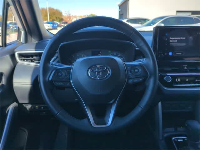 2024 Toyota Corolla Cross Hybrid SE 21