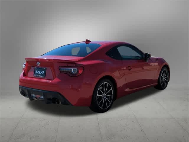 2017 Toyota 86  6