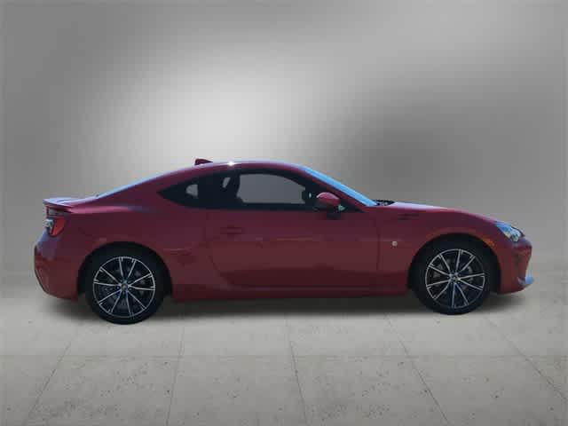 2017 Toyota 86  7