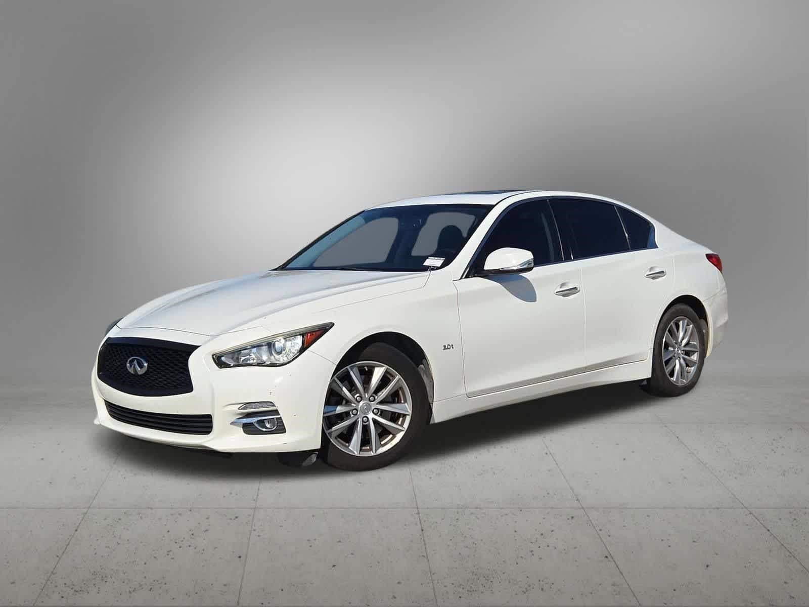 2017 INFINITI Q50