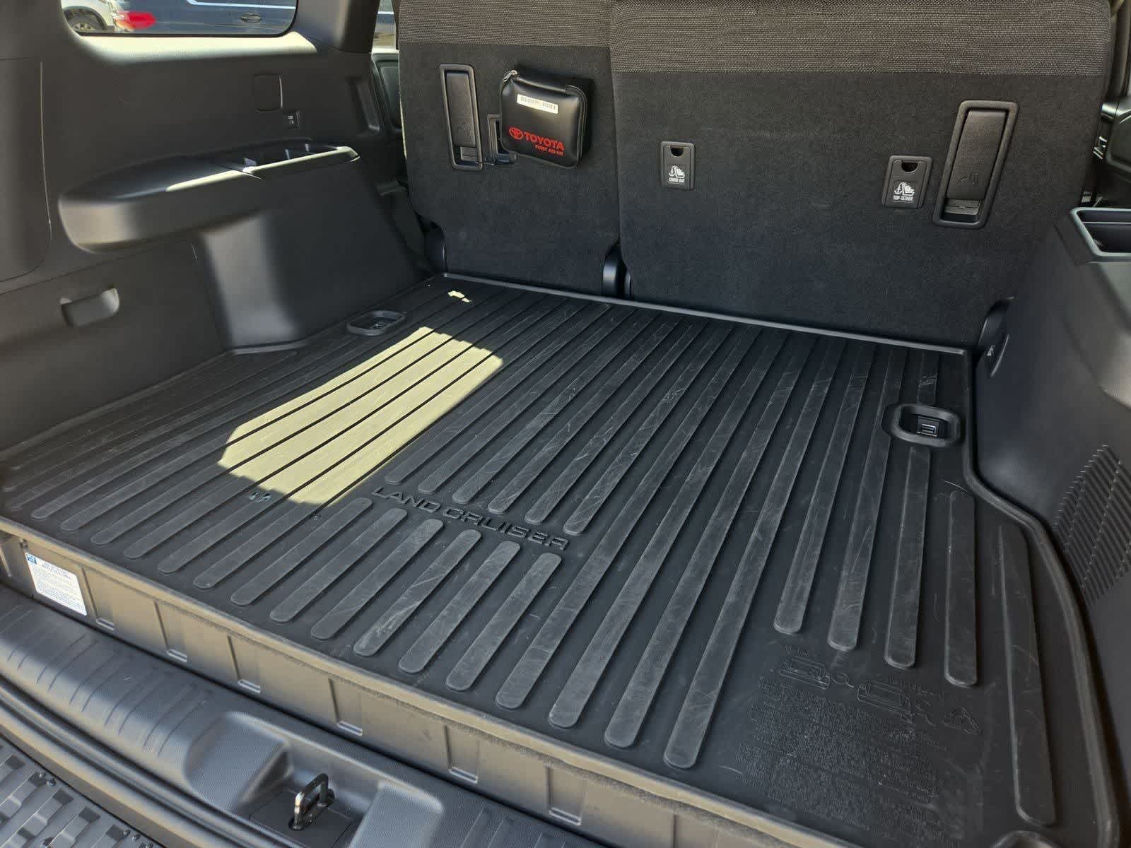 car-gallery-32