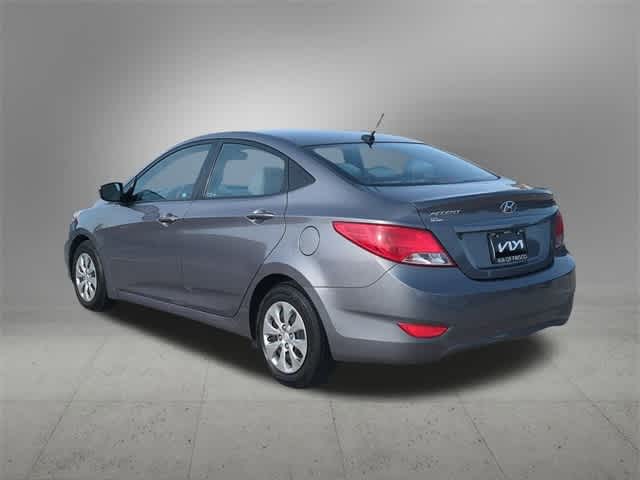 2016 Hyundai Accent SE 4