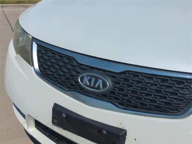 2013 Kia Forte EX 10