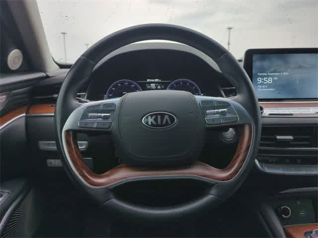 2020 Kia K900 Luxury 23