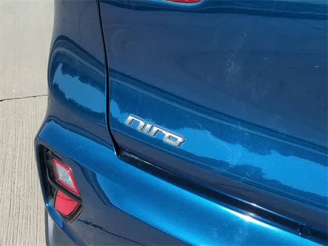 2020 Kia Niro Plug-In Hybrid LXS 11