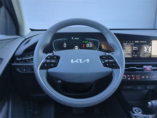 2024 Kia Niro EX 21