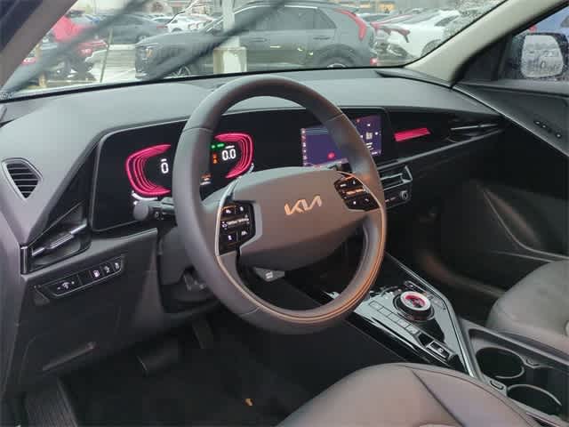 2024 Kia Niro Plug-In Hybrid EX 2