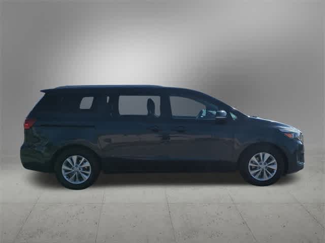 2016 Kia Sedona LX 7