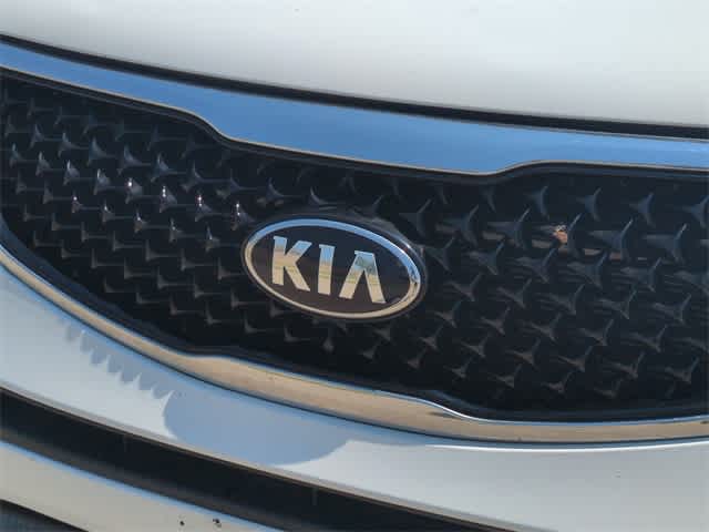 2016 Kia Sportage LX 10