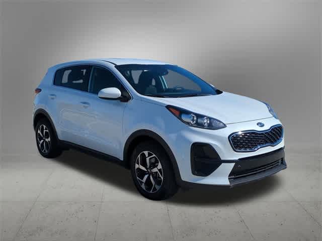 2022 Kia Sportage LX 8