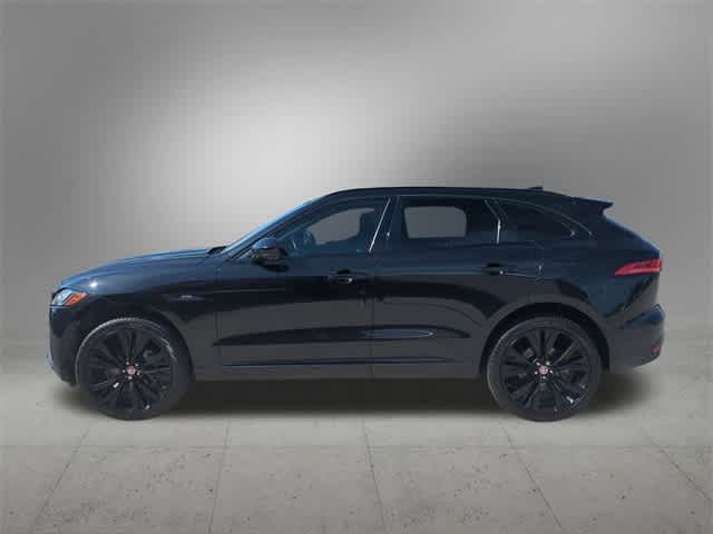 2017 Jaguar F-PACE 20d R-Sport 3