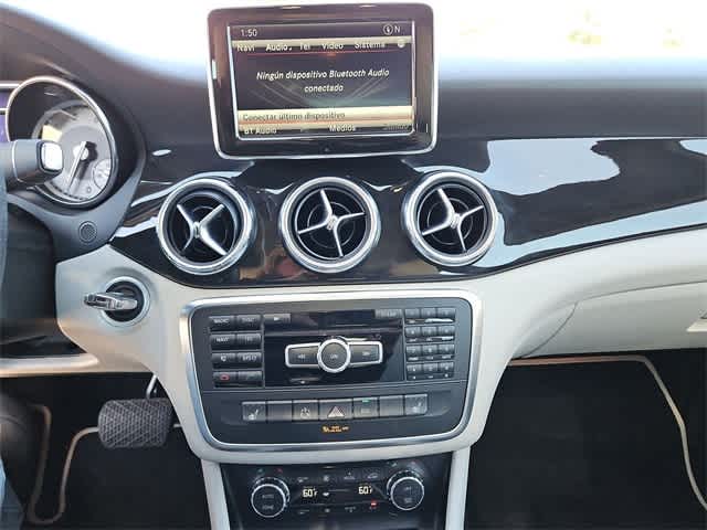 2014 Mercedes-Benz CLA-Class CLA 250 28