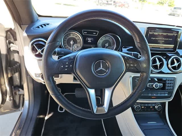 2014 Mercedes-Benz CLA-Class CLA 250 23