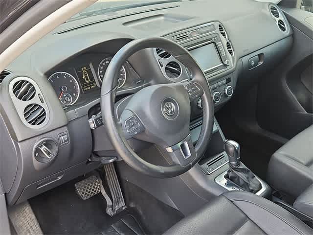 2013 Volkswagen Tiguan SE 2