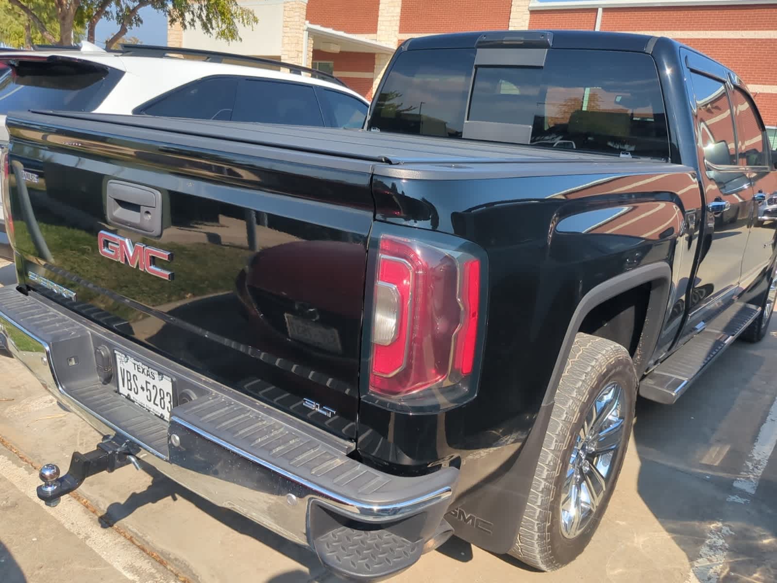 2018 GMC Sierra 1500 SLT 4WD Crew Cab 143.5 3