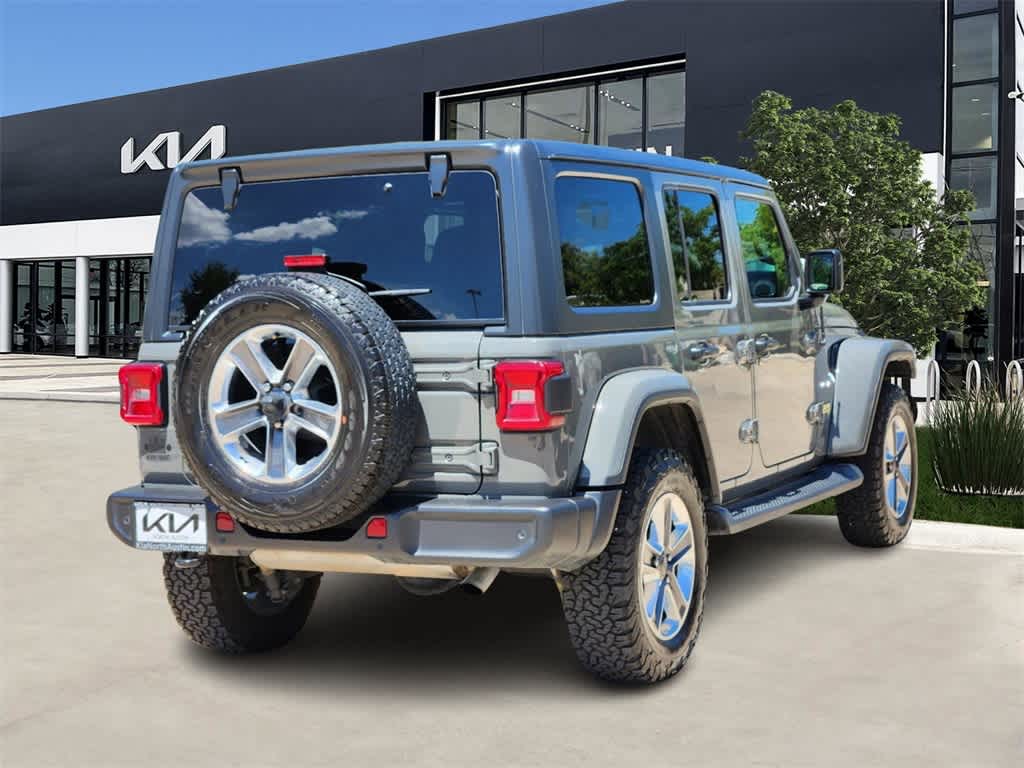 2021 Jeep Wrangler Unlimited Sahara 6