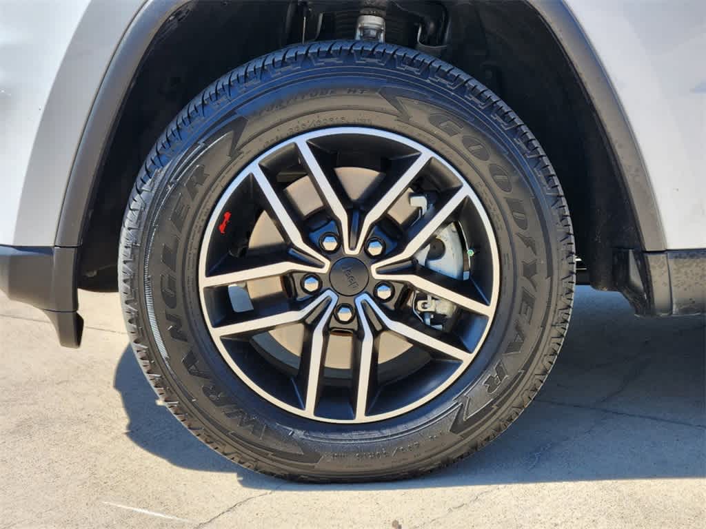 2021 Jeep Grand Cherokee Trailhawk 9