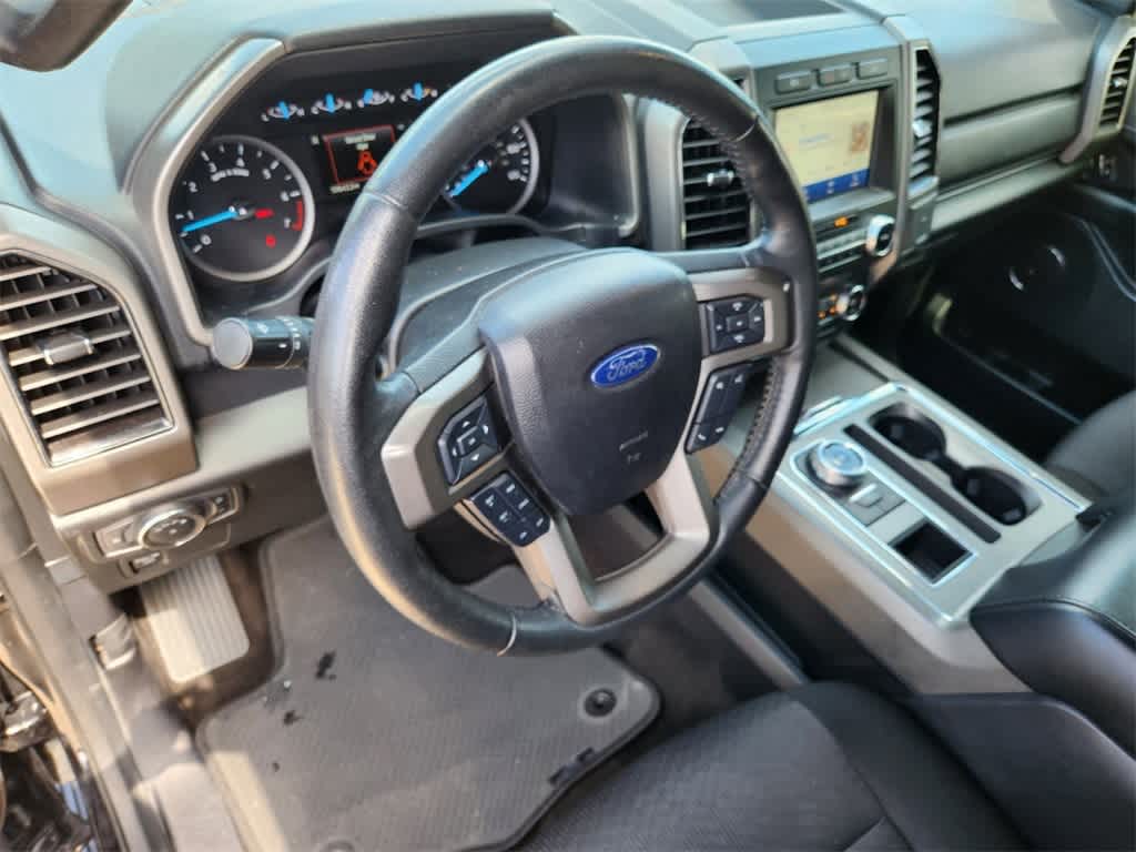 2020 Ford Expedition XLT 2