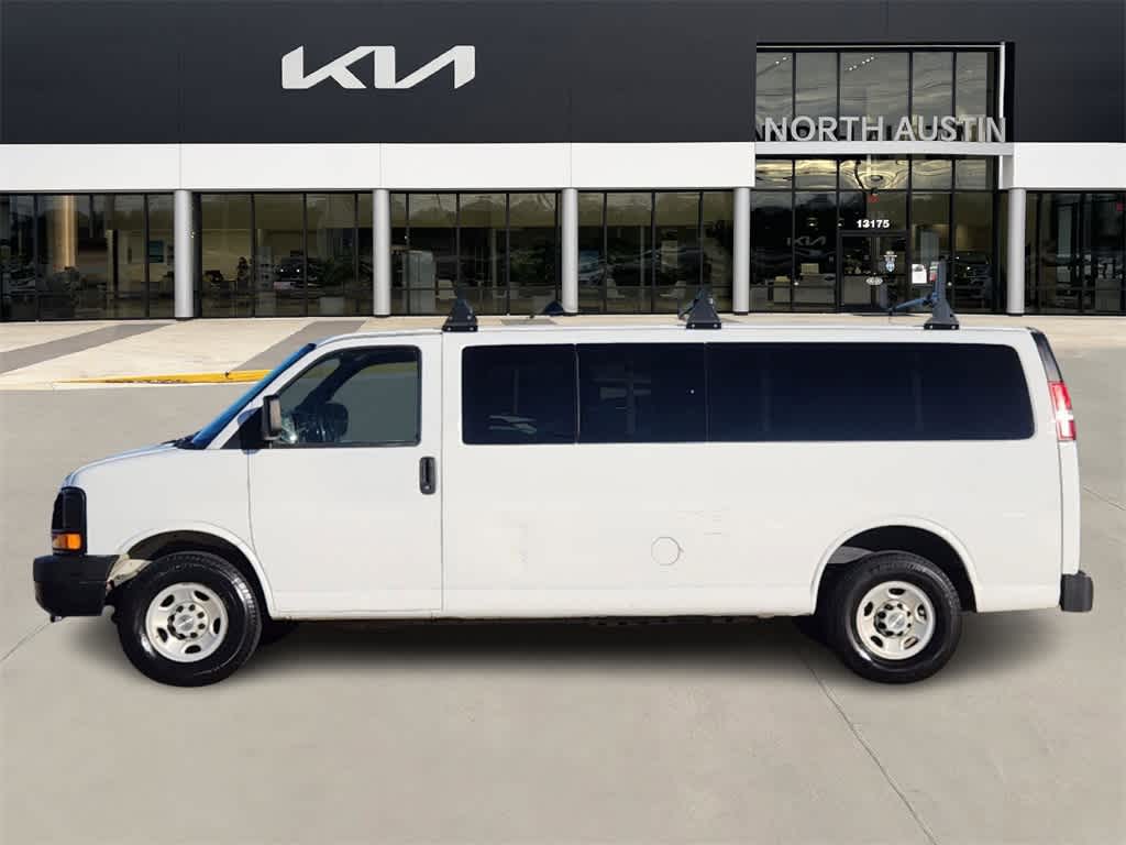 2009 Chevrolet Express WORK VAN 4