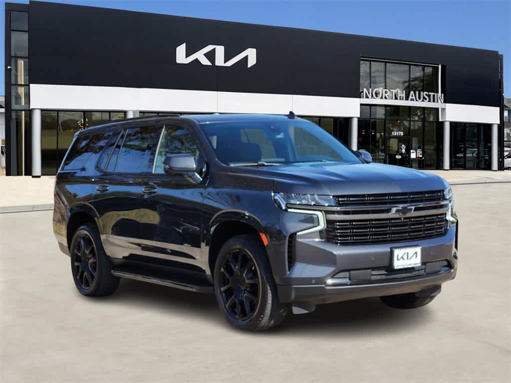 2022 Chevrolet Tahoe RST 3