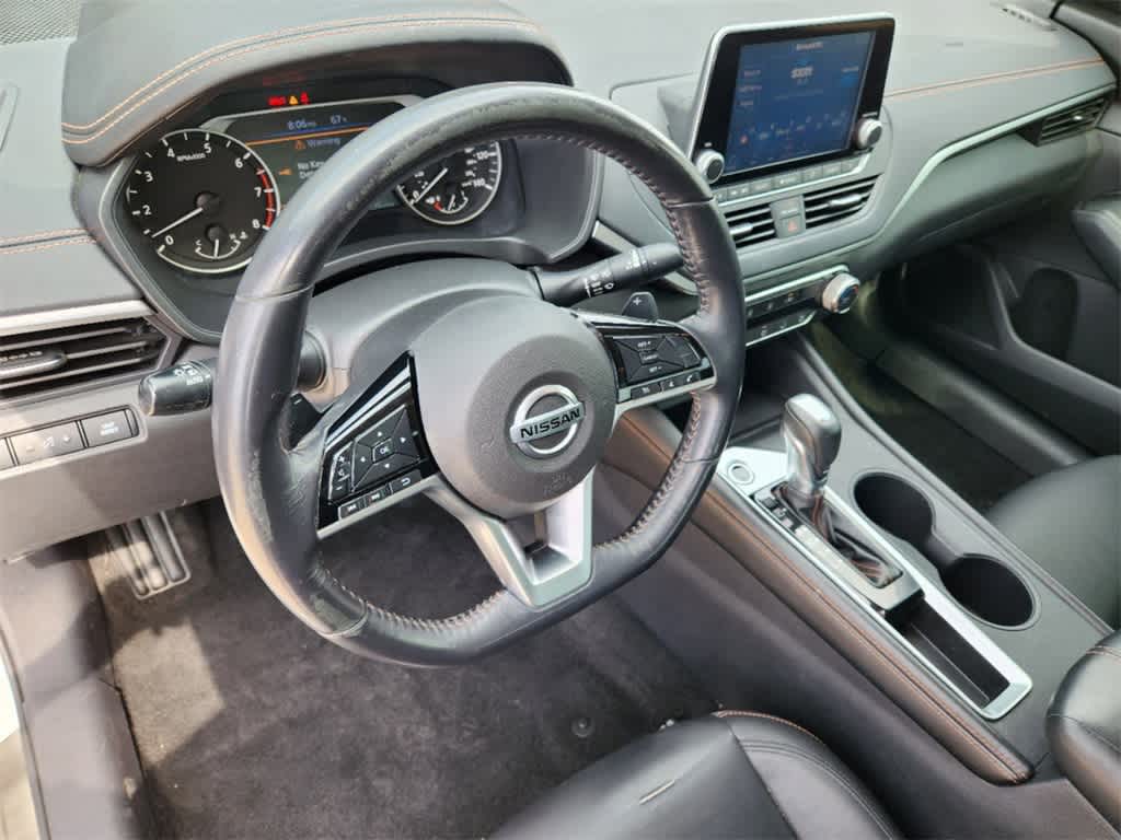 2019 Nissan Altima 2.5 SR 2