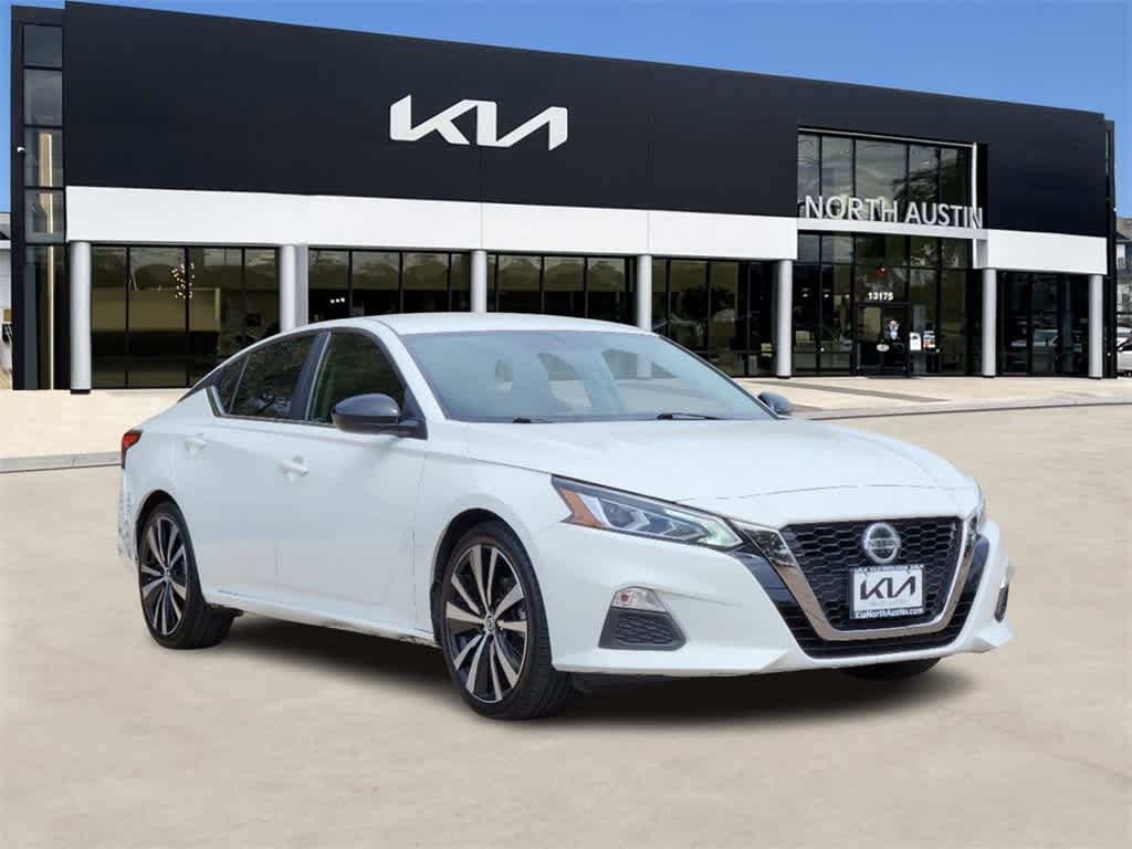 2019 Nissan Altima 2.5 SR 3