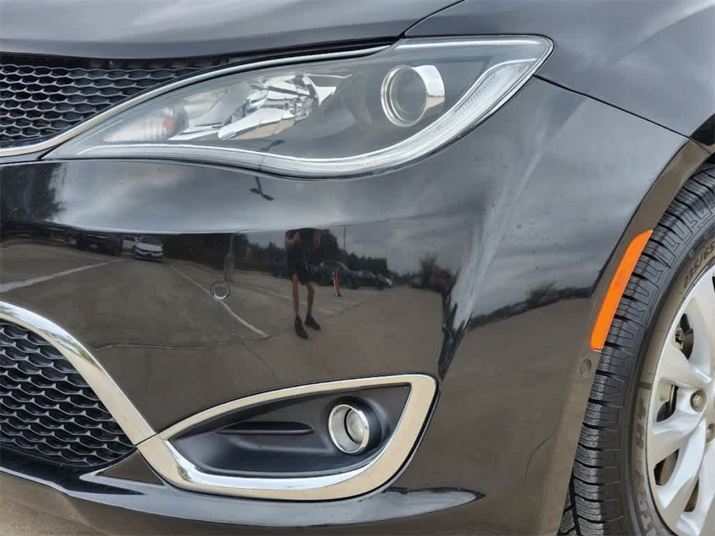 2019 Chrysler Pacifica Touring L 7